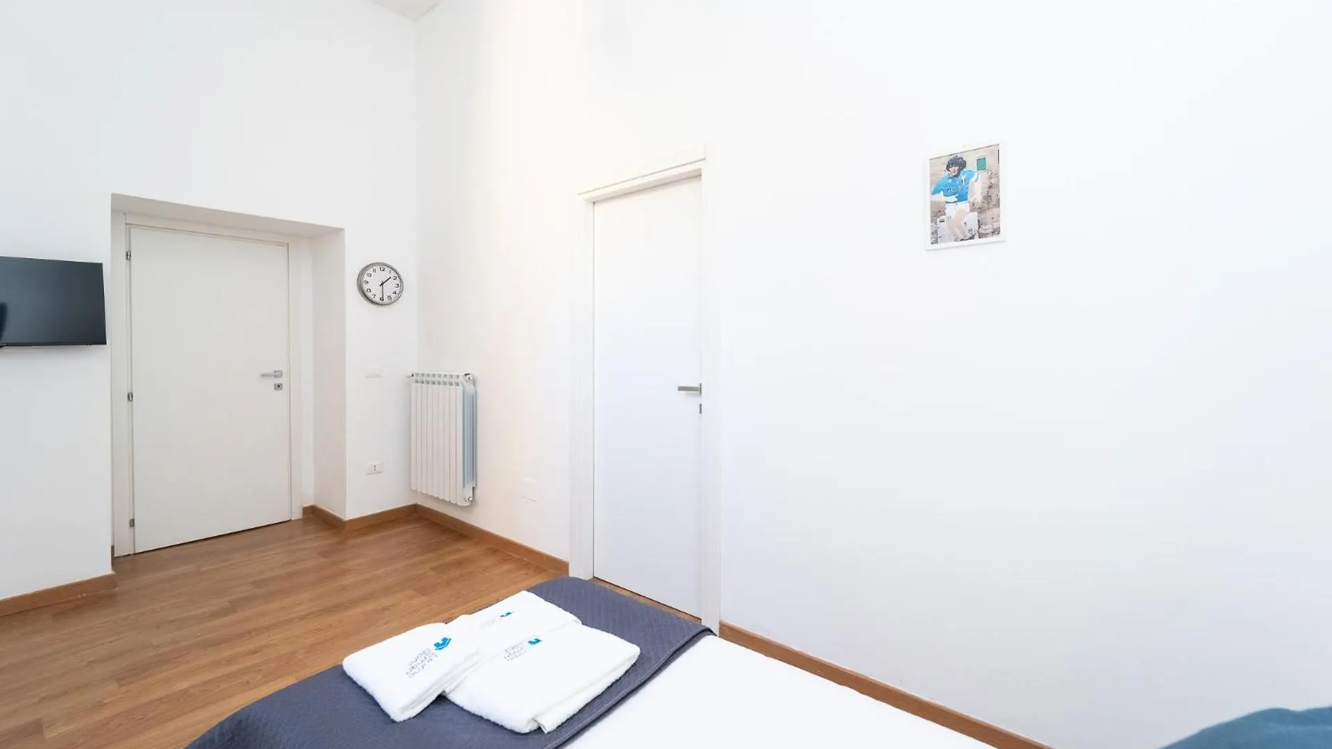 Home Smart Rent Appartamento Nel Cuore Di Napoli 1 Camera Da Letto Holiday home Naples